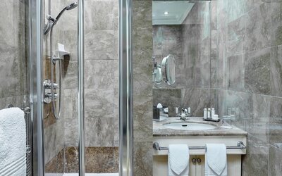 47 Park Street - Grand Residences by Marriott