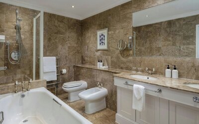 47 Park Street - Grand Residences by Marriott