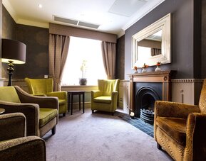 Phoenix Hotel