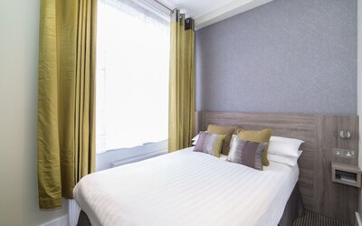 Phoenix Hotel