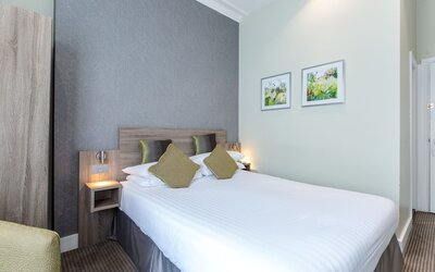 Phoenix Hotel