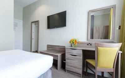 Phoenix Hotel