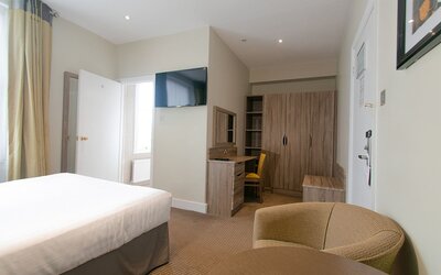 Phoenix Hotel