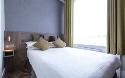 Phoenix Hotel