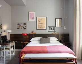 The Laslett Hotel