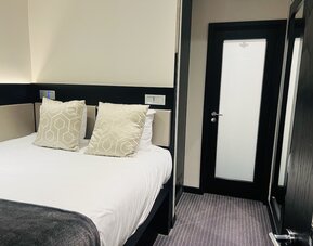 Great St Helen Hotel