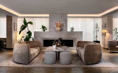 The Stratford, Autograph Collection