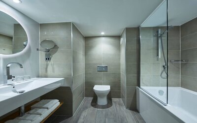 Manchester Marriott Victoria & Albert Hotel
