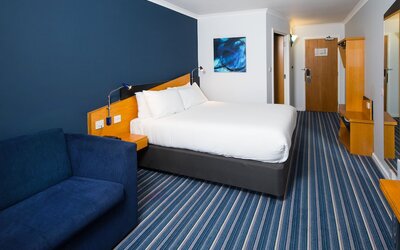 Holiday Inn Express Manchester East by IHG