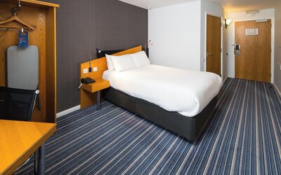 Holiday Inn Express Manchester East by IHG