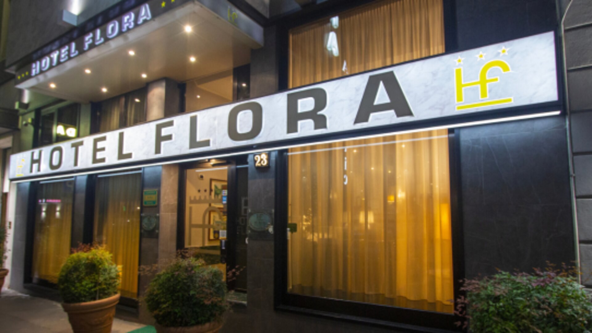 Hotel Flora