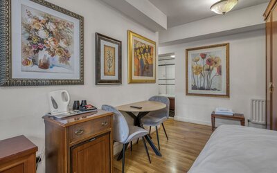 Opulence Boutique Hotel