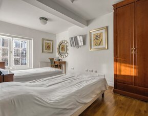 Opulence Boutique Hotel