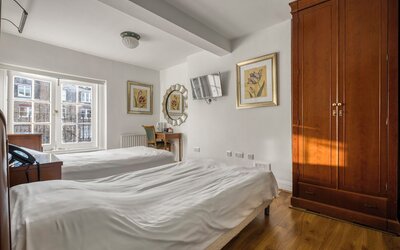 Opulence Boutique Hotel