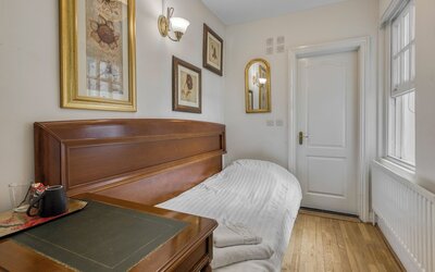 Opulence Boutique Hotel