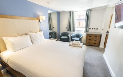 Waterside Hotel & Leisure Club