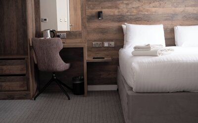 Waterside Hotel & Leisure Club