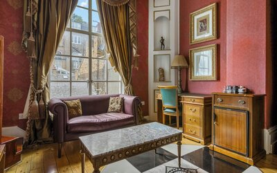 Opulence Boutique Hotel