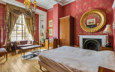 Opulence Boutique Hotel