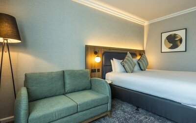 Crowne Plaza Manchester Airport by IHG