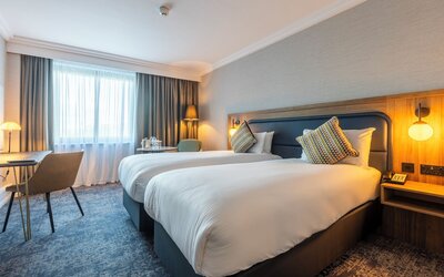 Crowne Plaza Manchester Airport by IHG
