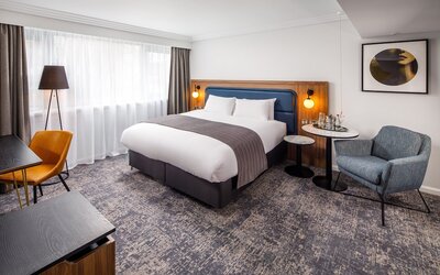 Crowne Plaza Manchester Airport by IHG