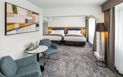 Crowne Plaza Manchester Airport by IHG