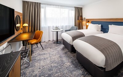 Crowne Plaza Manchester Airport by IHG