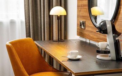 Crowne Plaza Manchester Airport by IHG