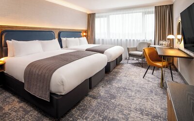 Crowne Plaza Manchester Airport by IHG
