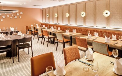 Crowne Plaza Manchester Airport by IHG
