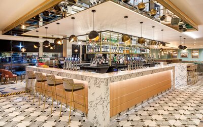 Crowne Plaza Manchester Airport by IHG