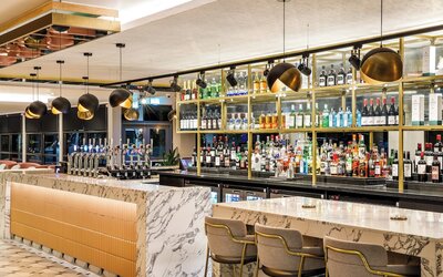 Crowne Plaza Manchester Airport by IHG