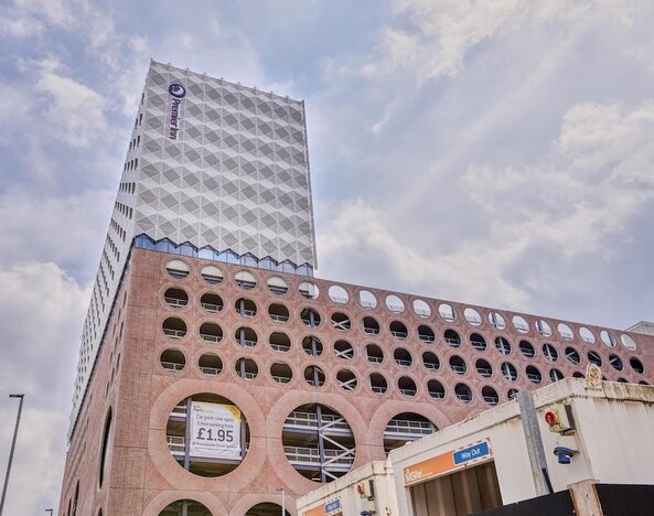Premier Inn Manchester Cc Princess Street