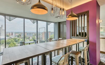 Premier Inn Manchester Cc Princess Street