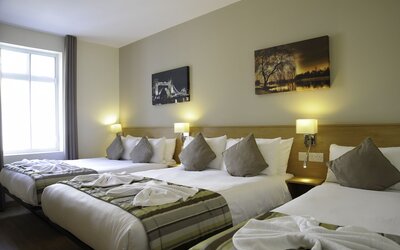 Kings Cross Inn Hotel