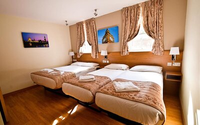 Kings Cross Inn Hotel
