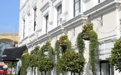Kings Cross Inn Hotel