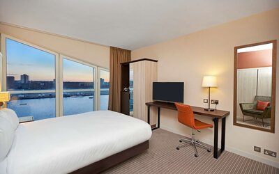 DoubleTree by Hilton Hotel London ExCel