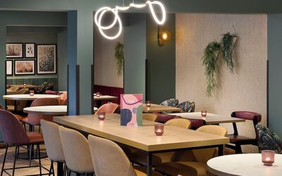 Premier Inn Manchester - Sale
