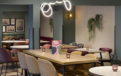 Premier Inn Manchester - Sale