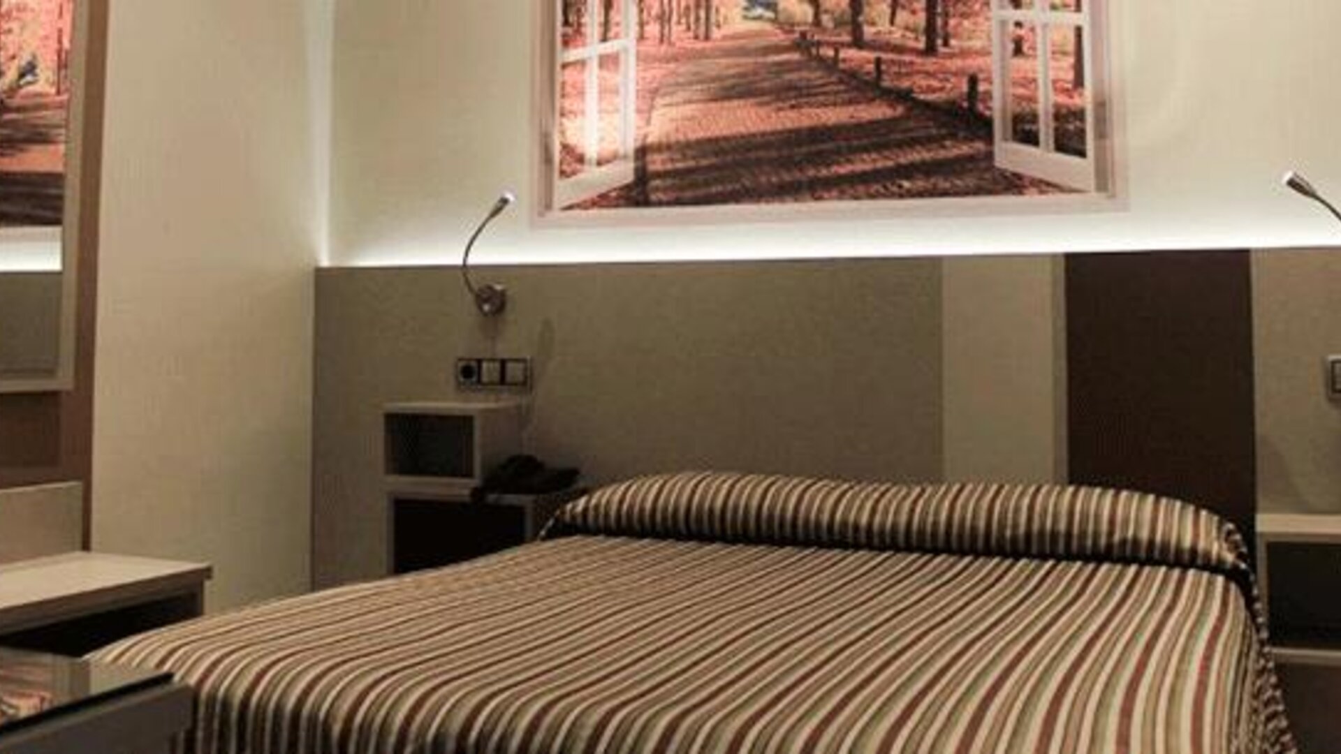 Hostal Atocha Almudena Martín