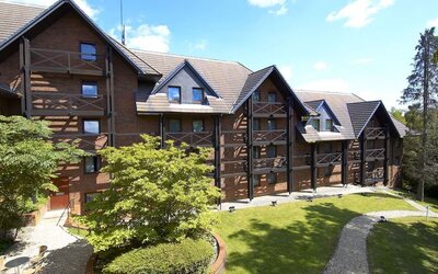 Hotel exterior at DoubleTree By Hilton Southampton.
