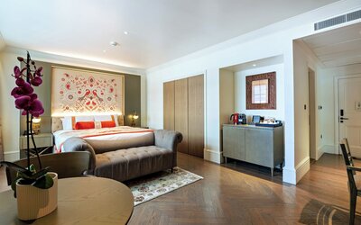 The Lalit London