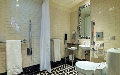 The Lalit London