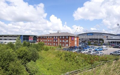 Premier Inn Bolton - Stadium/Arena