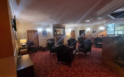 Wigan Oak Hotel