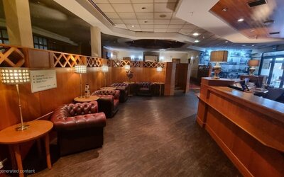 Wigan Oak Hotel