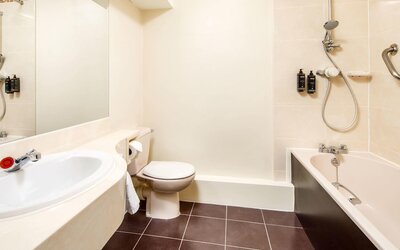 Mercure Bolton Georgian House Hotel