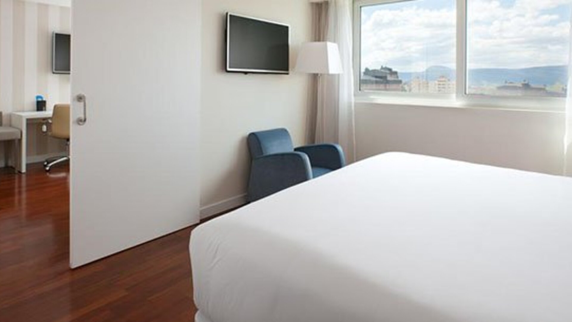 NH Pamplona Iruña Park